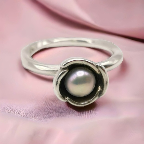 Pandora Jewelry - RETIRED VINTAGE Pandora Sterling Silver My Wish Grey Freshwater Pearl Ring